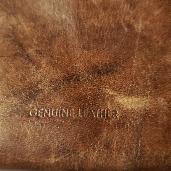 Unbranded genuine leather wallet. - Picture 2 of 5